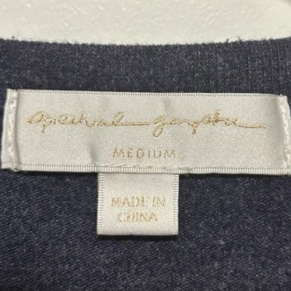 Spiritual Gangster HAPPY sweater, Size Medium - Picture 6 of 6